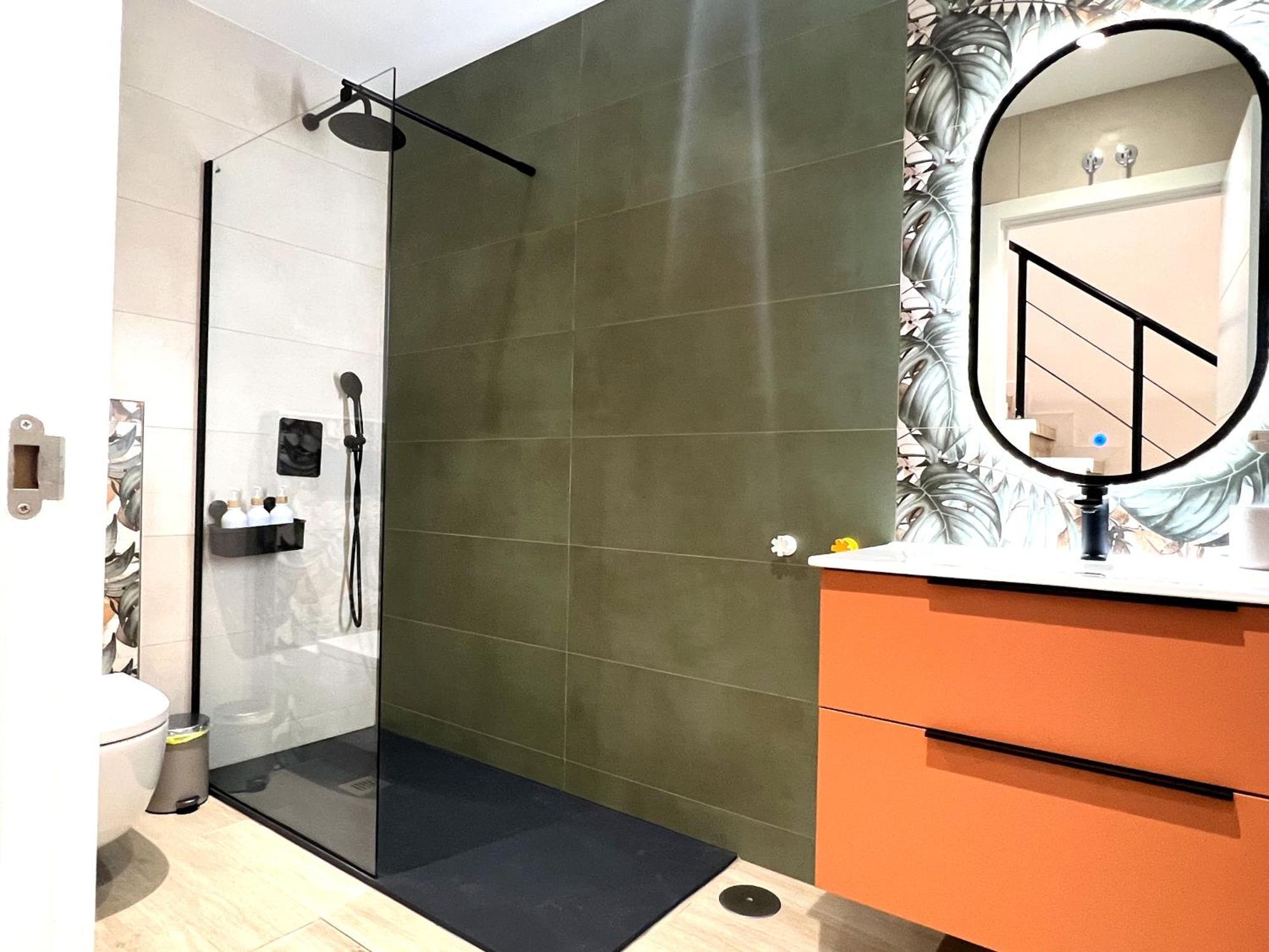 Duplex Moderno Y Acogedor Junto A Atocha Apartman Madrid Kültér fotó