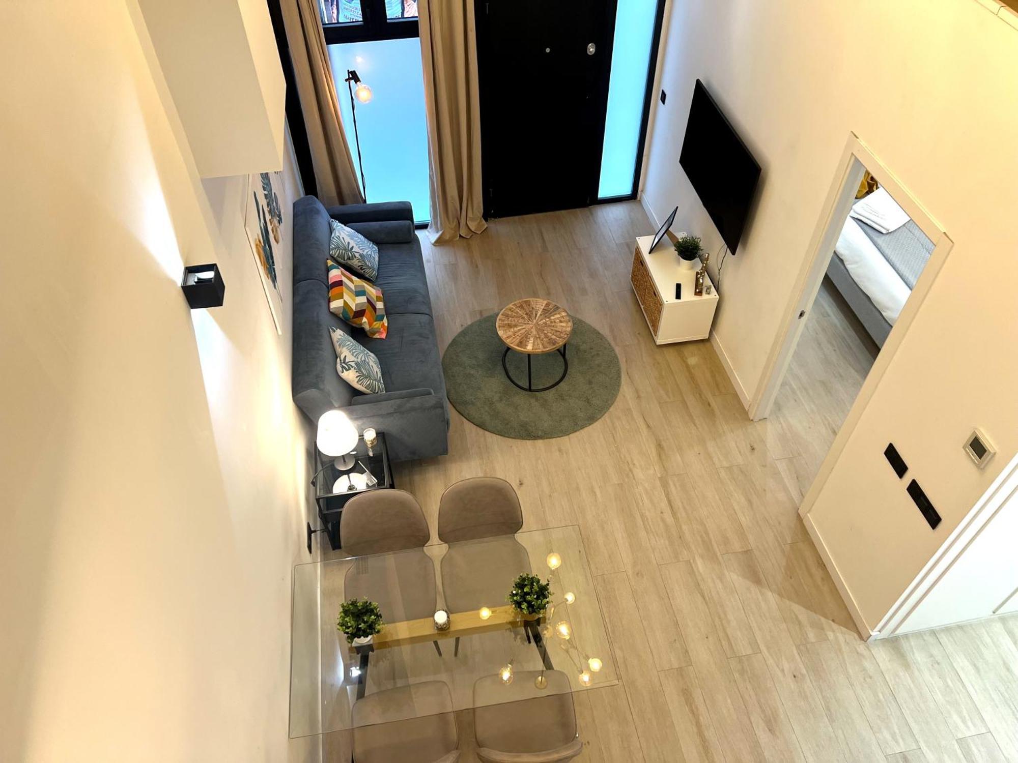 Duplex Moderno Y Acogedor Junto A Atocha Apartman Madrid Kültér fotó